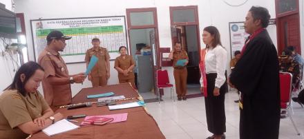 Pelantikan  Anggota Badan Permusyawaratan Desa (BPD) PAW Desa Kutarayat.